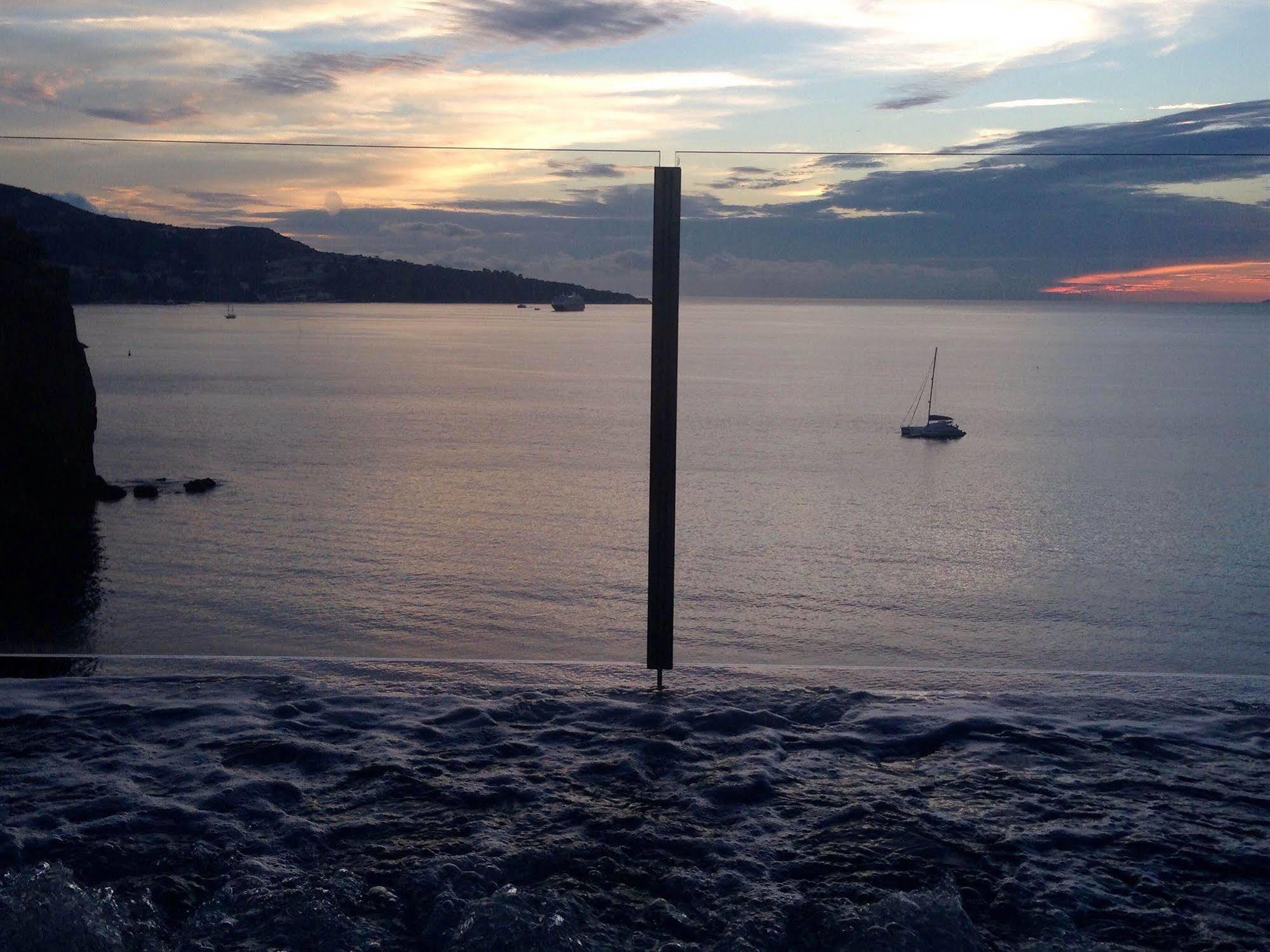 Laqua By The Sea Ξενοδοχείο Meta Εξωτερικό φωτογραφία